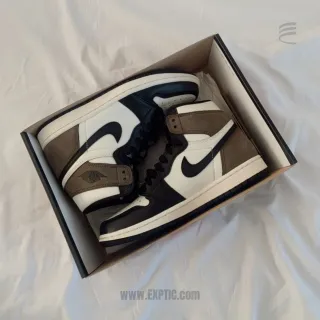 Air Jordan 1 Dark Mocha