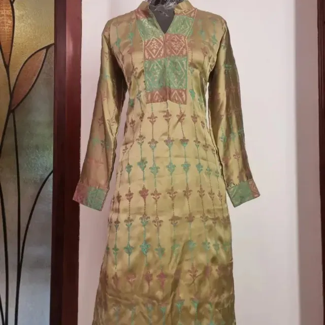 Single kameez made by Shamu silk