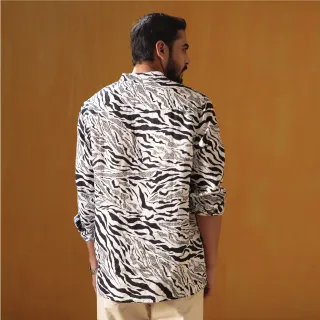Bengal Tiger Print Premium Linen Henley Shirt